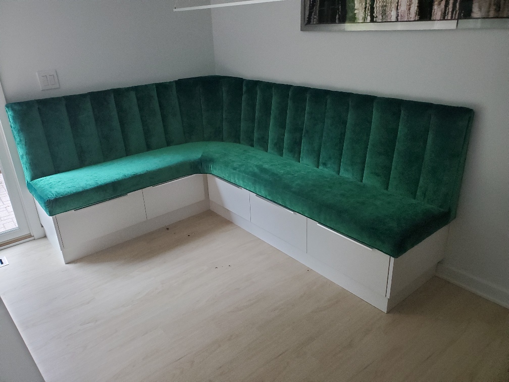 Green Upholster Seating
